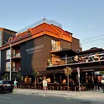Adeti Szálloda 2*