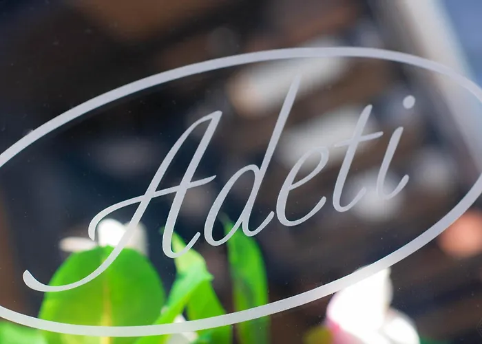 מלון Adeti נסבר